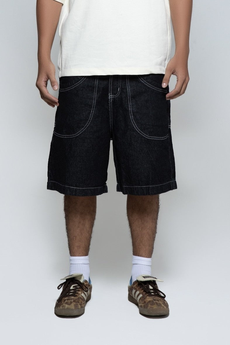 BERMUDA BLACK