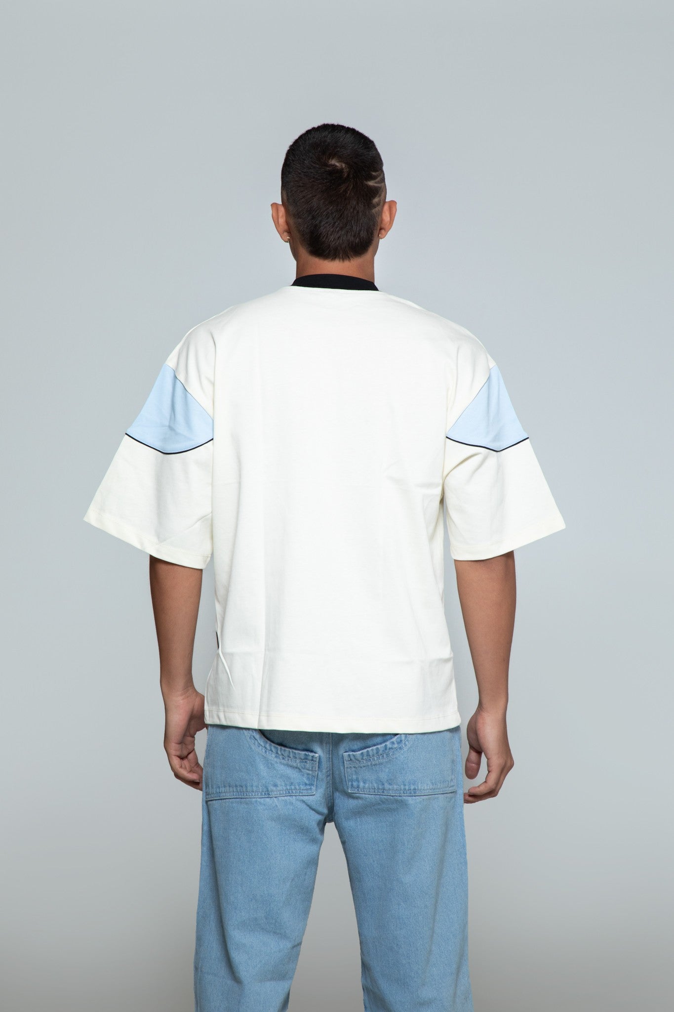 CAMISETA NINE